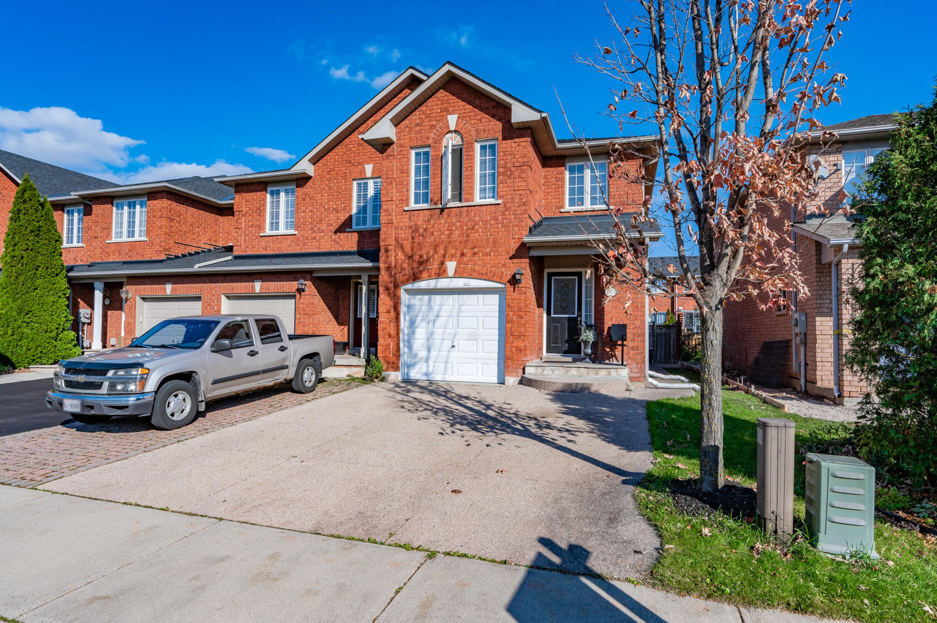 2273 Hummingbird Way
