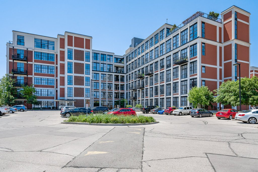 424-404 King Street West