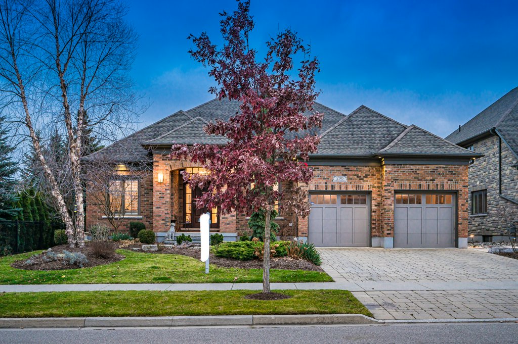290 Terrace Wood Crescent