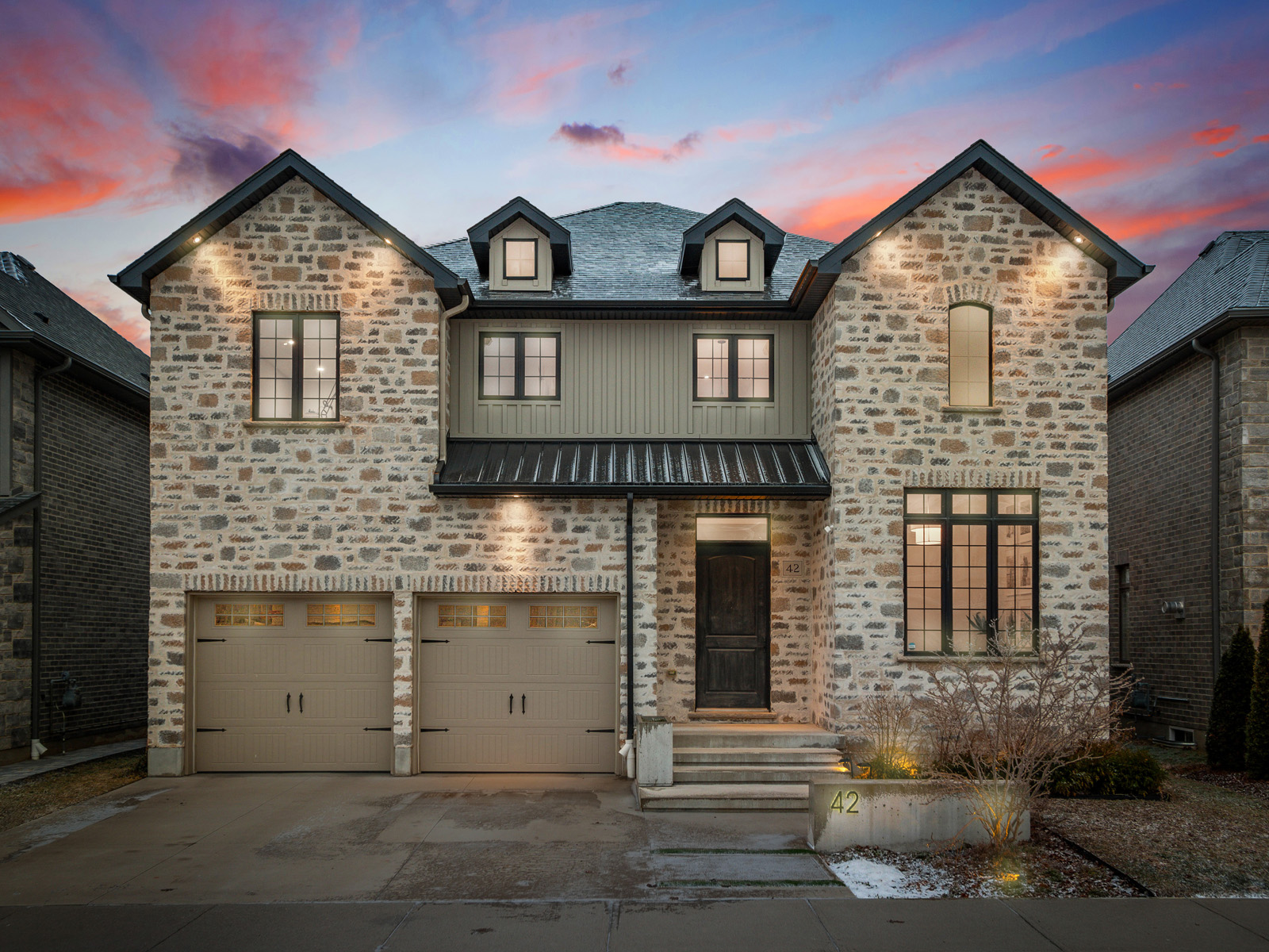 42 Eaglecrest Street