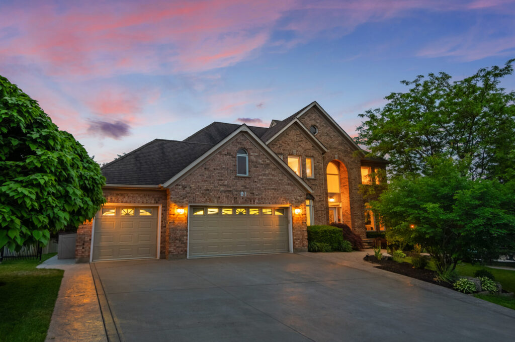91 Meadowpark Place