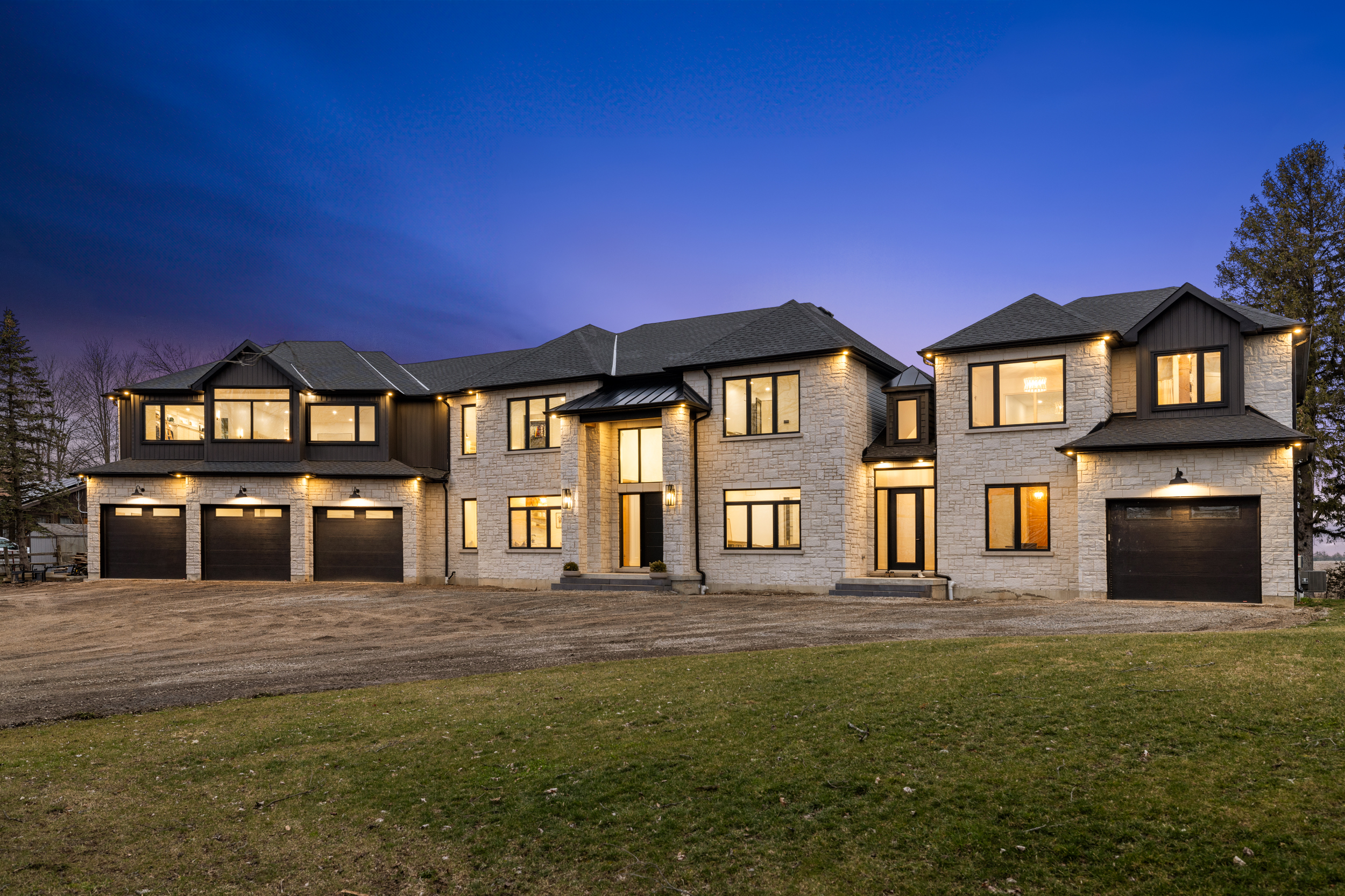 1131 Con. 6 West, Flamborough