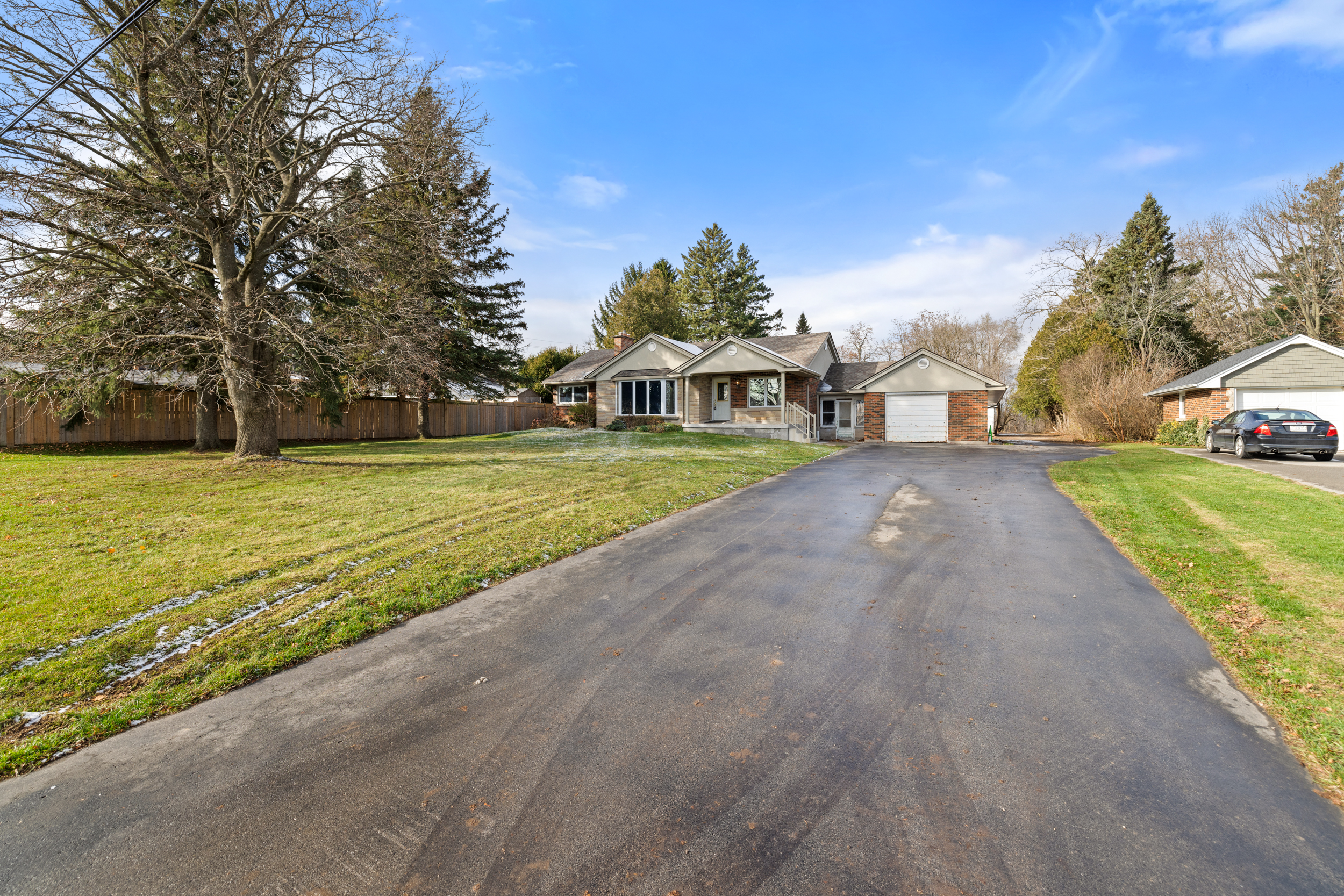 285 5th Concession Road East, Waterdown