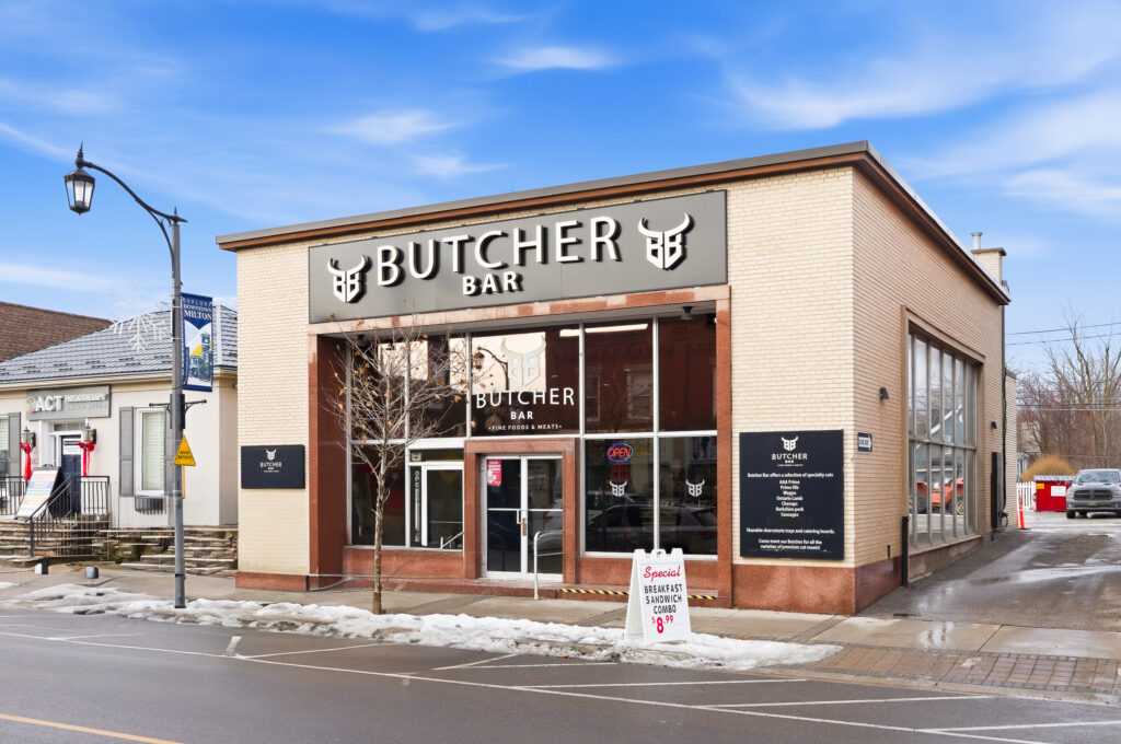 147 Main Street E, Milton