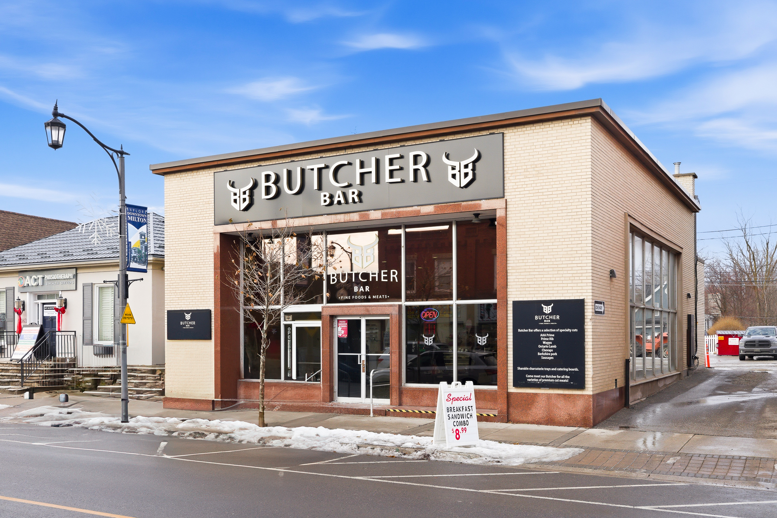 147 Main Street E, Milton