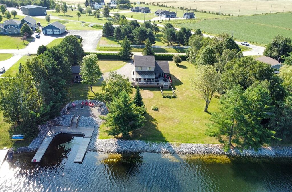 411 CHAMPAGNE RD, STURGEON FALLS