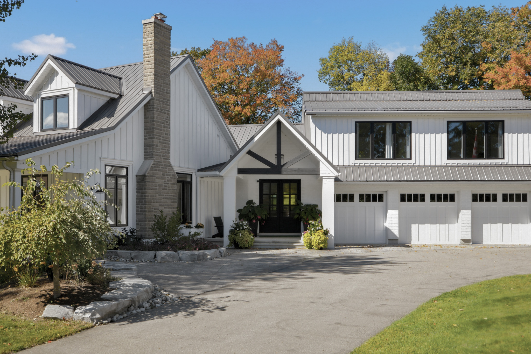 16 Kraft Drive, Waterloo