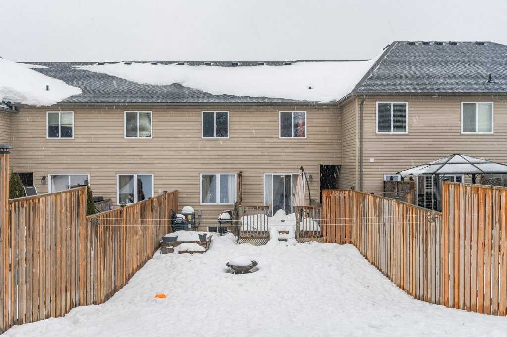 628 Crawford Crescent, Woodstock