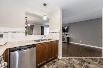 628 Crawford Crescent, Woodstock