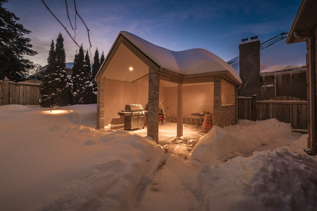 552 Paradise Crescent, Waterloo