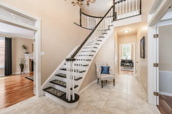 552 Paradise Crescent, Waterloo