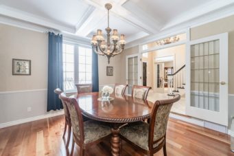 552 Paradise Crescent, Waterloo