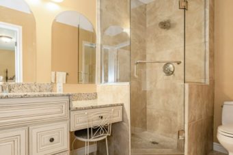 552 Paradise Crescent, Waterloo