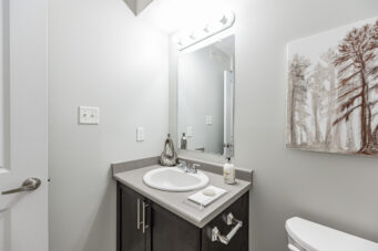 1D-185 Windale Crescent