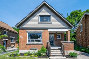 346 Victoria Street South