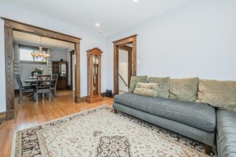 346 Victoria Street South