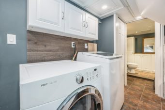 346 Victoria Street South