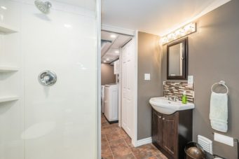 346 Victoria Street South