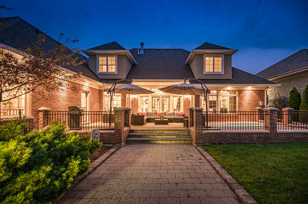 41 Deer Ridge Crescent