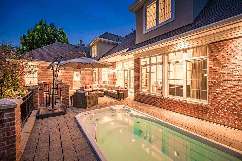 41 Deer Ridge Crescent