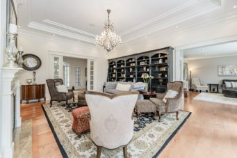 41 Deer Ridge Crescent