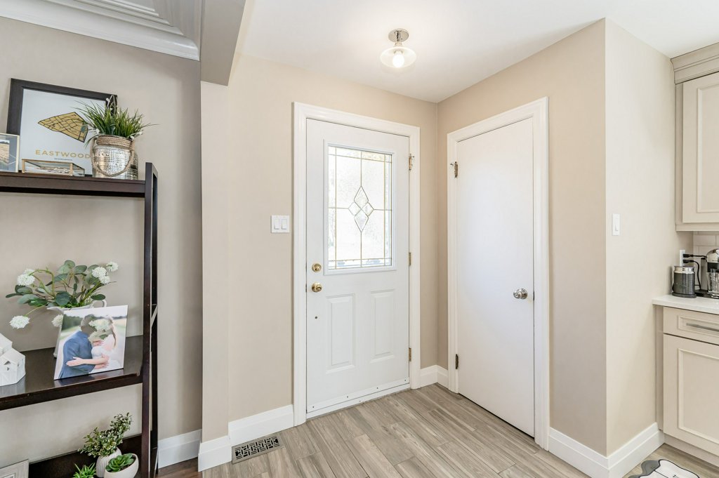 123 Brentwood Avenue