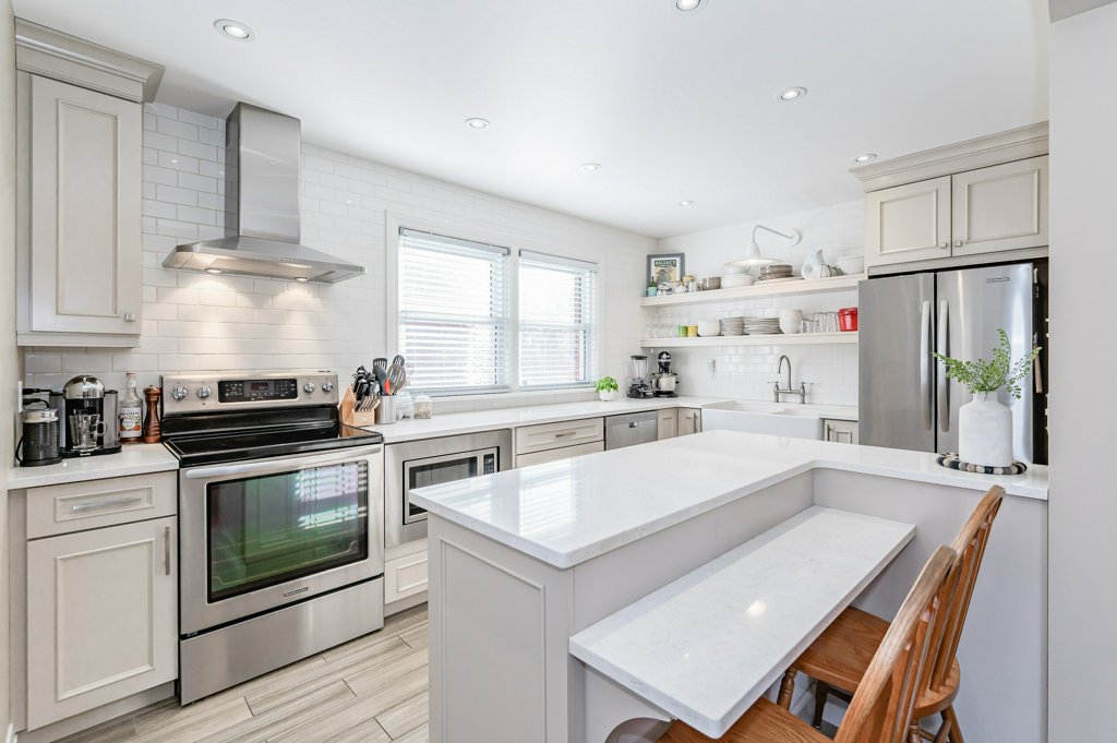 123 Brentwood Avenue