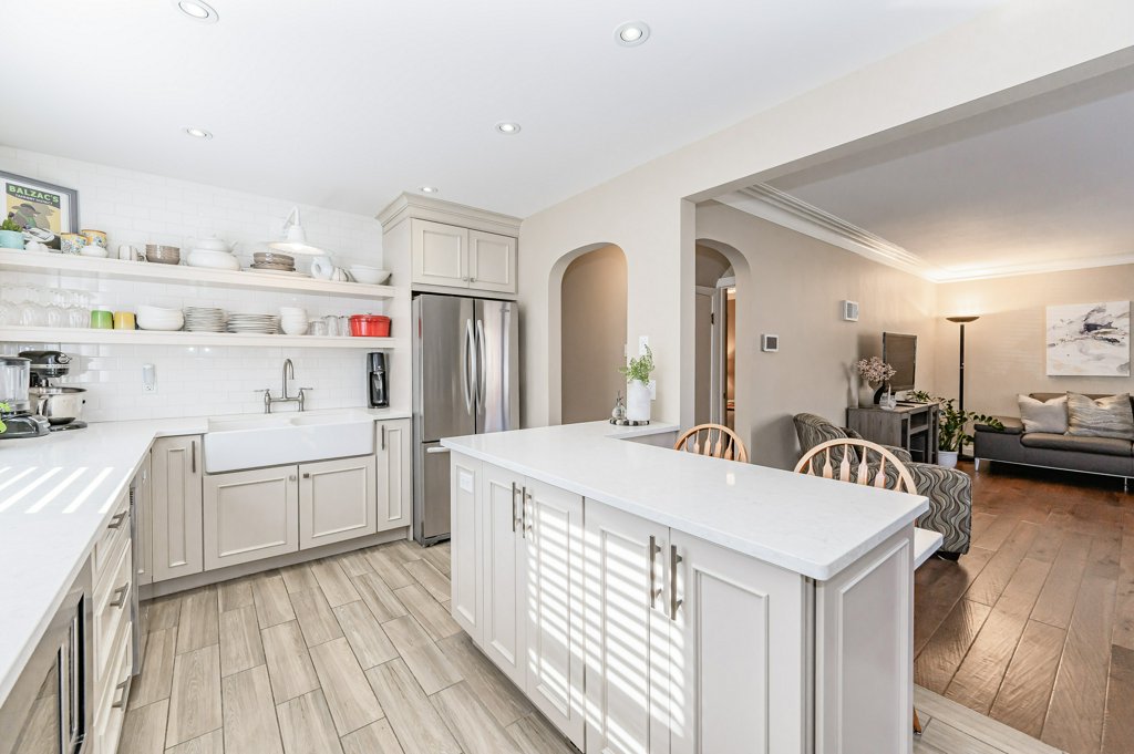 123 Brentwood Avenue