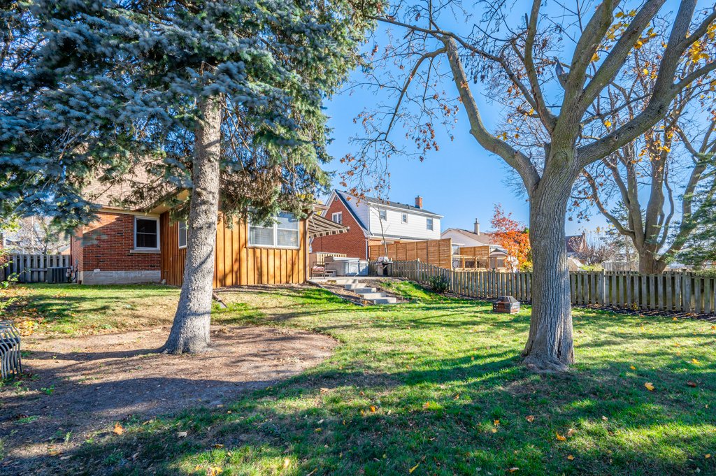 123 Brentwood Avenue