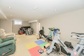 123 Brentwood Avenue