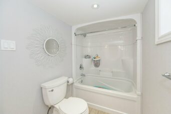 123 Brentwood Avenue