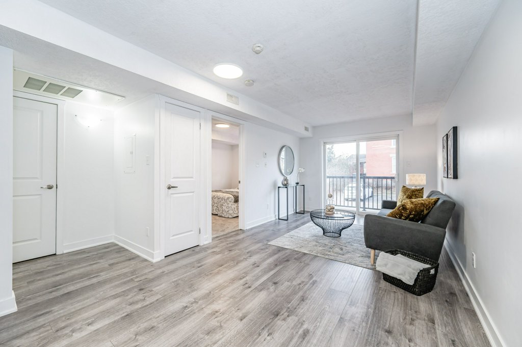 8B-185 Windale Crescent