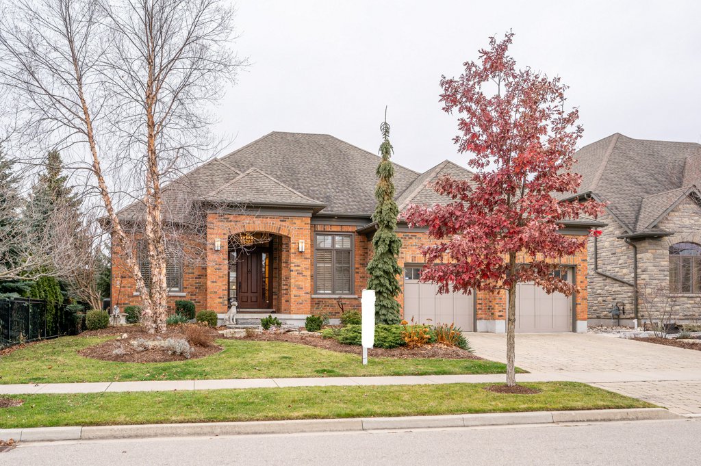 290 Terrace Wood Crescent
