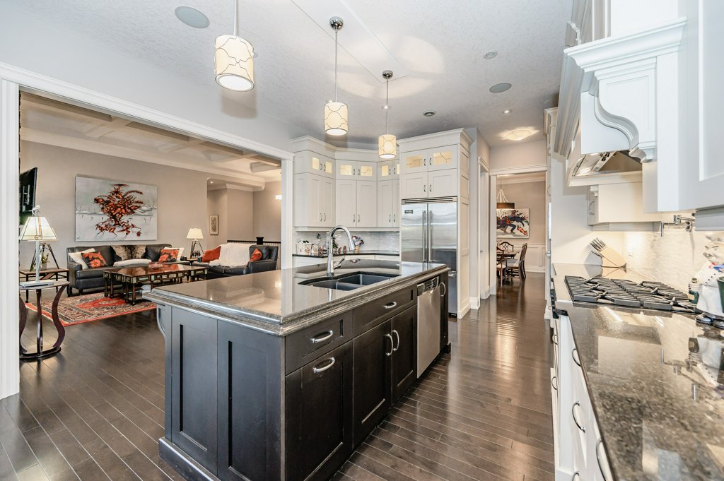 290 Terrace Wood Crescent