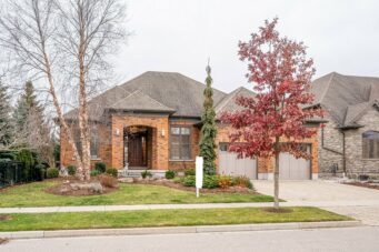 290 Terrace Wood Crescent