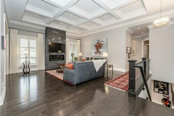 290 Terrace Wood Crescent