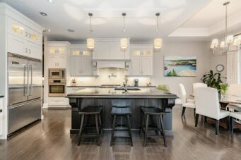 290 Terrace Wood Crescent