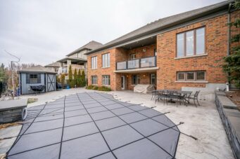 290 Terrace Wood Crescent