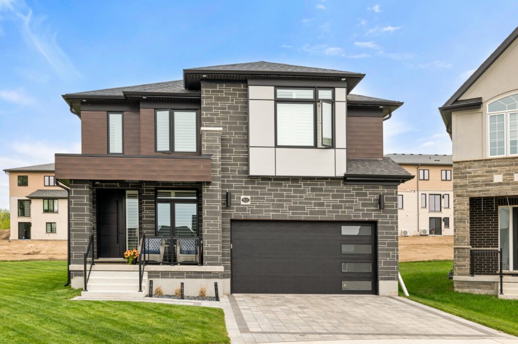921 NATHALIE COURT