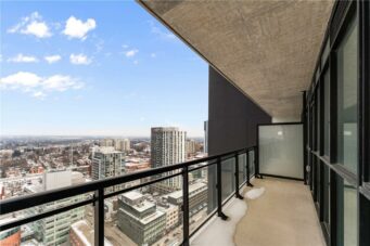 2712-60 CHARLES STREET WEST