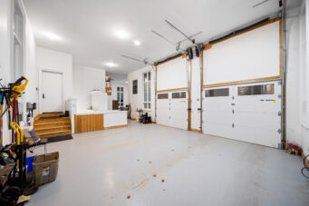 161 HERITAGE LAKE DRIVE