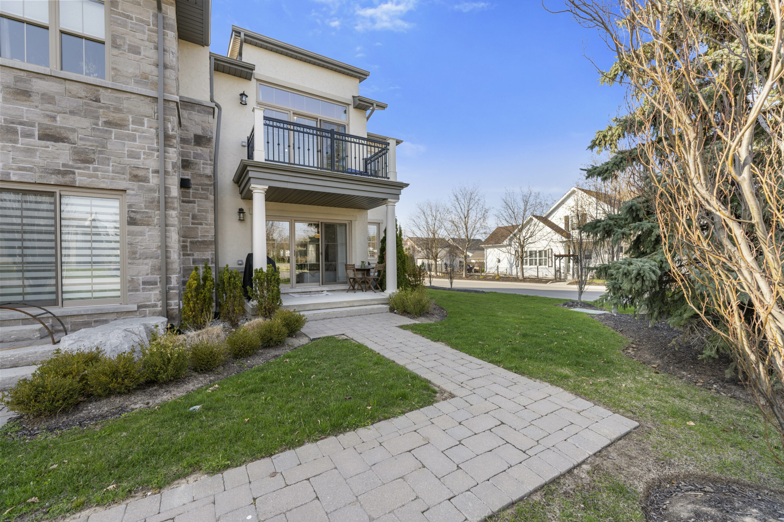 OPEN HOUSE SUN 2-4 at 1 ST ANDREWS LANE SOUTH