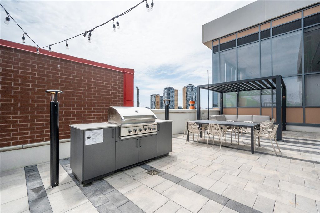 209-5 WELLINGTON STREET, KITCHENER