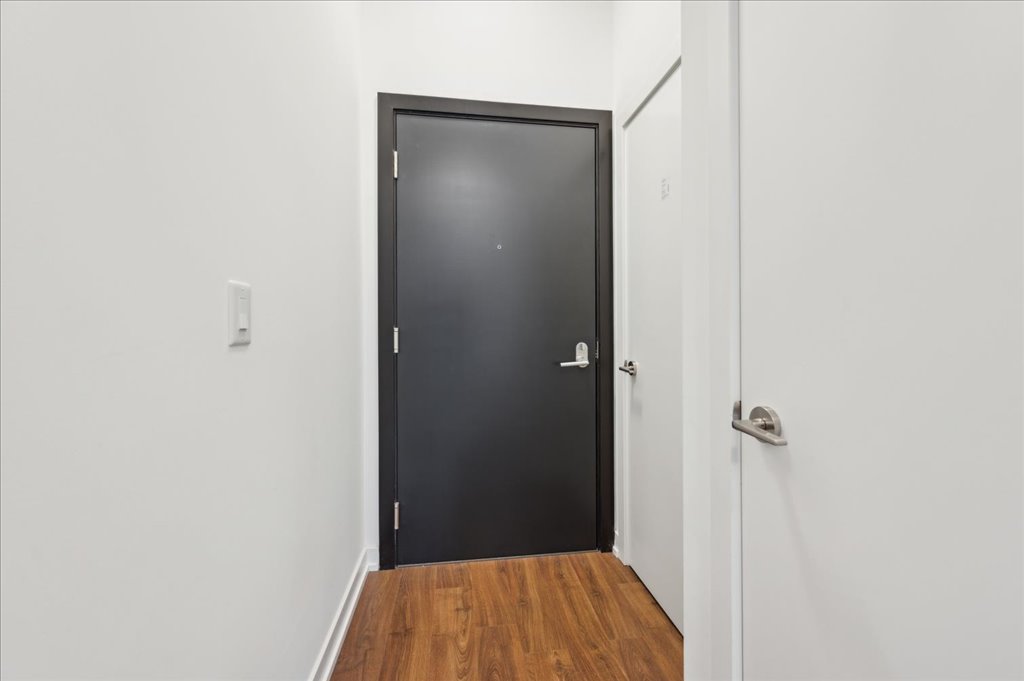 209-5 WELLINGTON STREET, KITCHENER