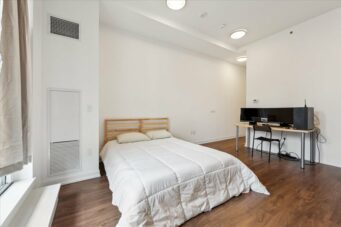 209-5 WELLINGTON STREET, KITCHENER