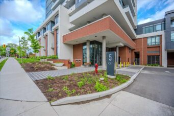209-5 WELLINGTON STREET, KITCHENER