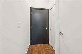 209-5 WELLINGTON STREET, KITCHENER
