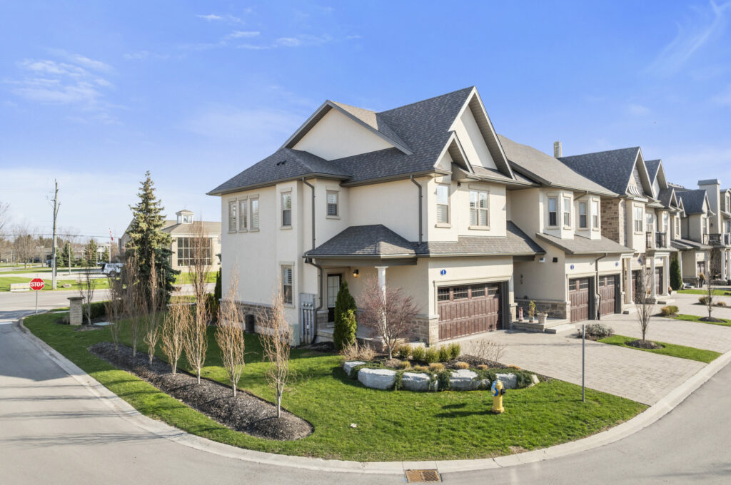 1 St Andrews Lane S, Niagara-on-the-Lake (For Lease)