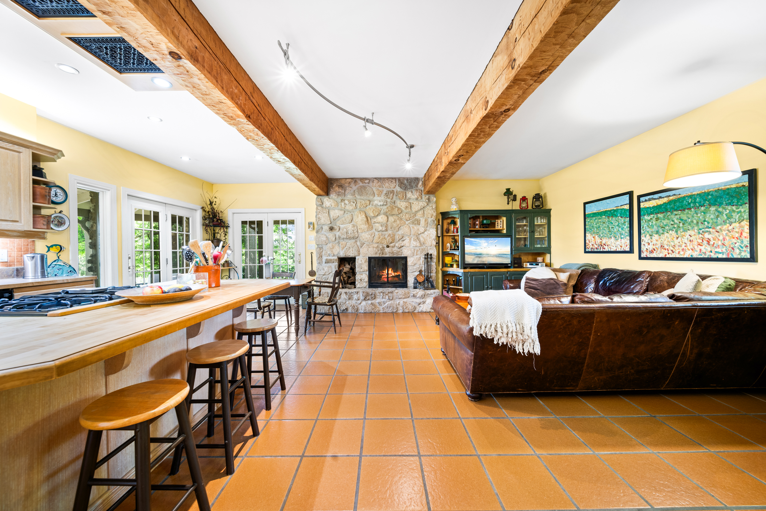 7306 Wellington Road 21, Elora