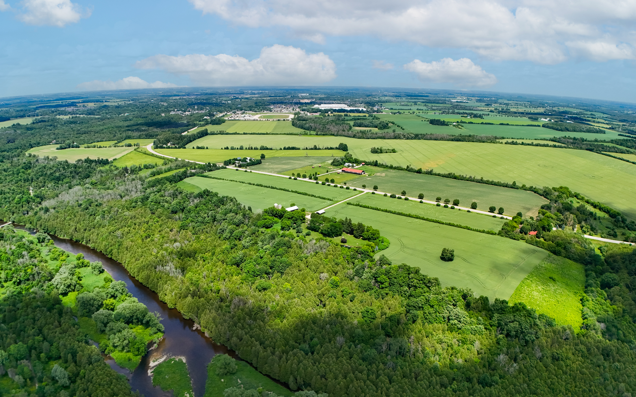 7306 Wellington Road 21, Elora
